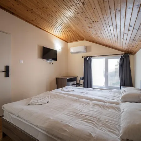 Konukevi Citybox - Shipka 3*