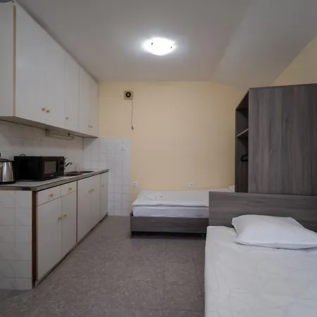 Konukevi Citybox - Shipka 3*